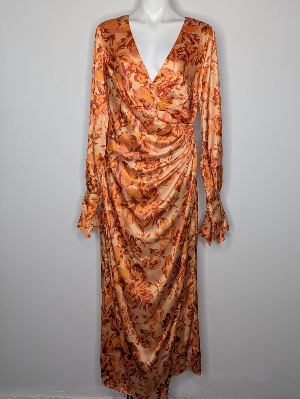 NWT All About May Orange Floral Gathered V Neck Long Sleeve Dress 10